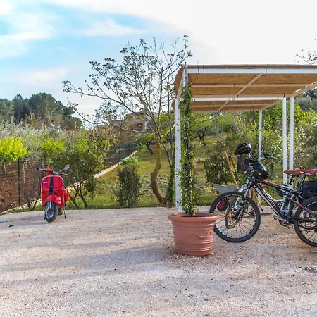 Semesterbostad Trulli Terralunga